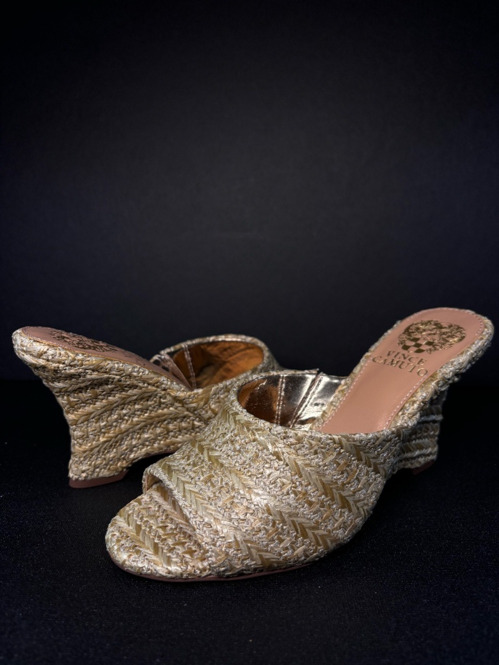 Vince Camuto Raffia Woven Mule Wedge Sandals Gold Natural Size 6.5 NWOB